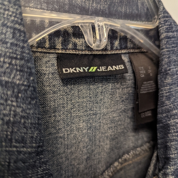 DKNY denim jacket - Picture 2 of 5